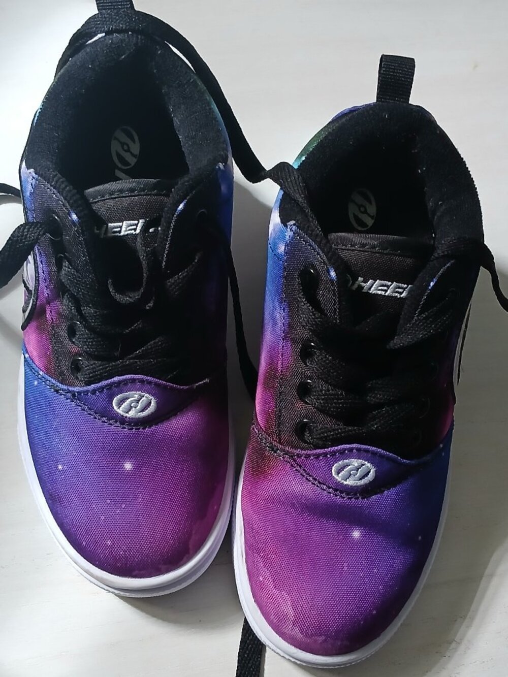 Kids Heelys 13C Galaxy with wheels